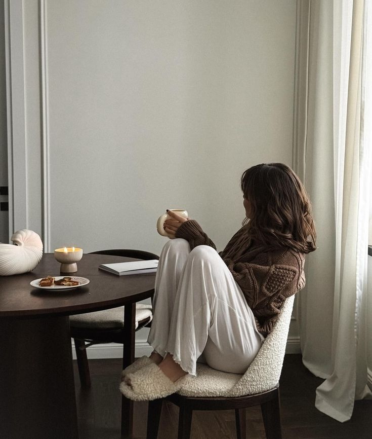 A peaceful moment in a daily Nordic wellness ritual.